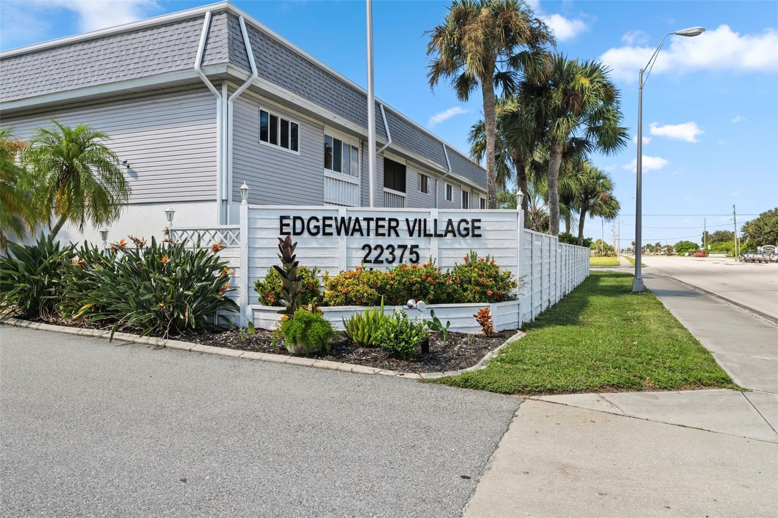 22375 EDGEWATER DR #224