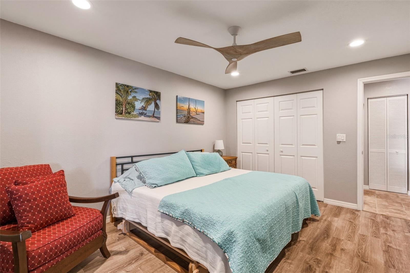 22375 EDGEWATER DR #224