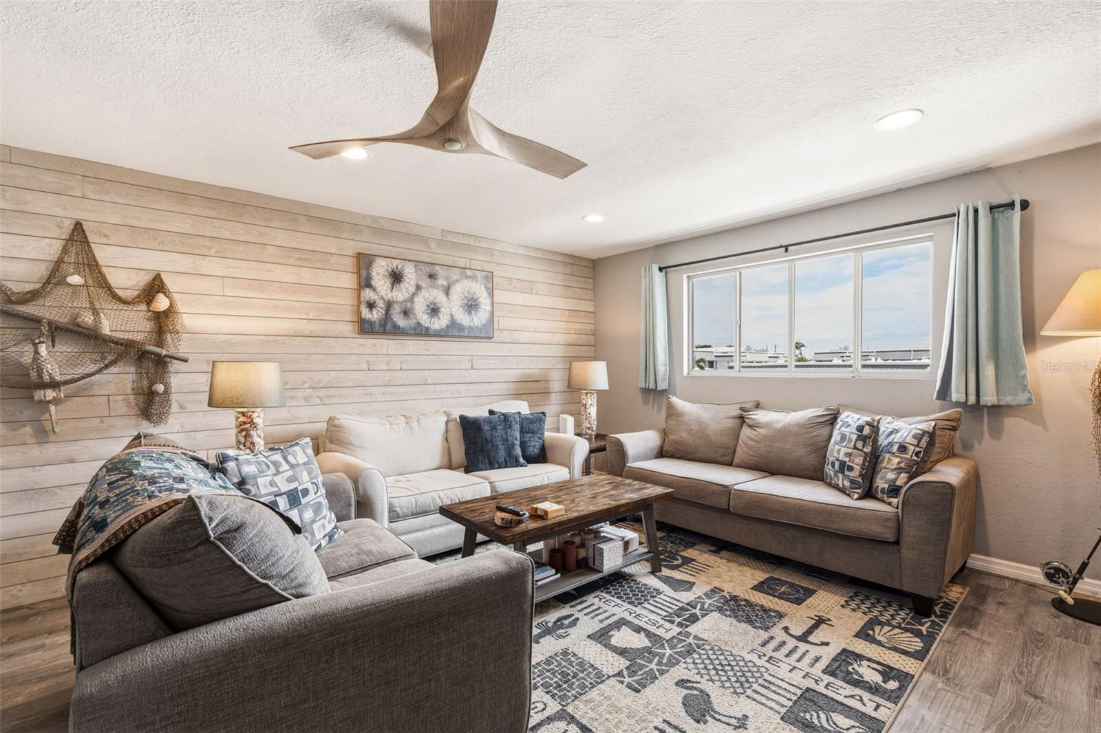 22375 EDGEWATER DR #224