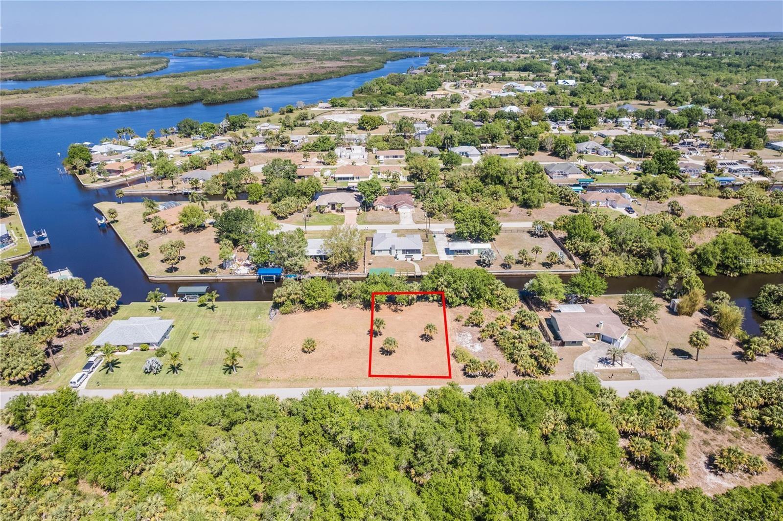 28426 & 28434 ROYAL PALM DR