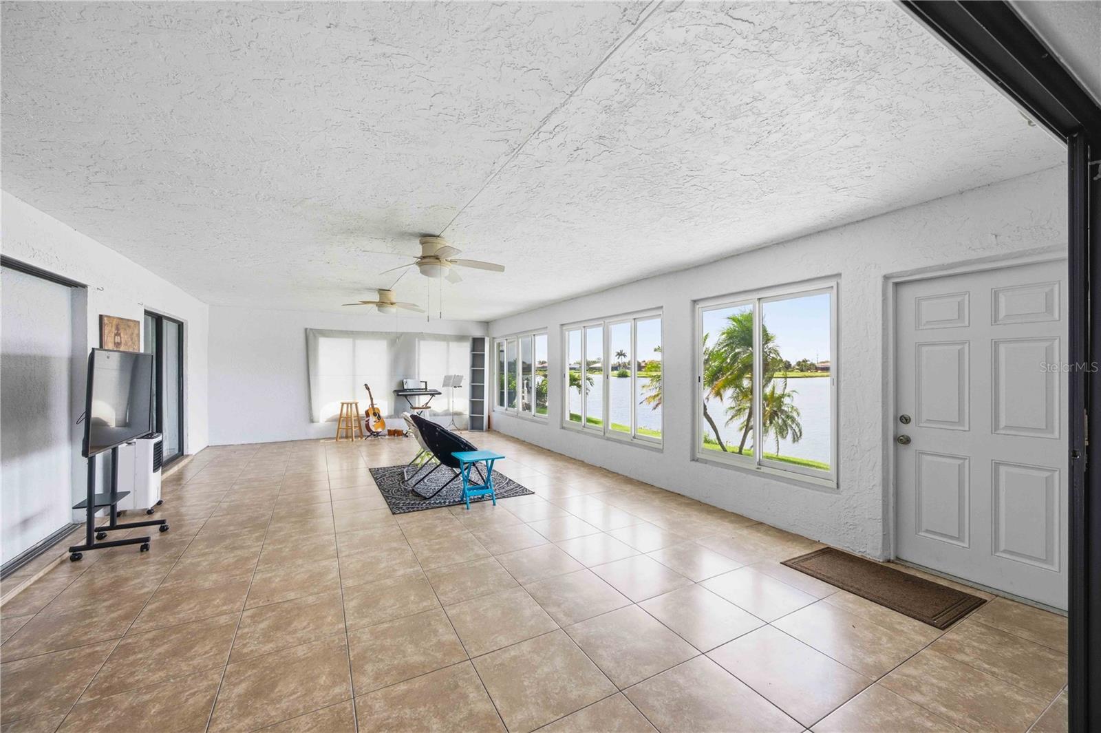 24303 CONTRA COSTA LN