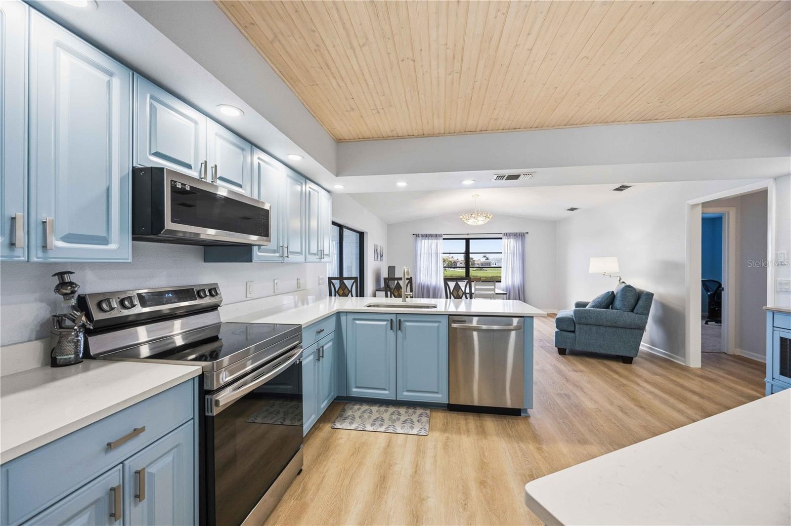 24303 CONTRA COSTA LN