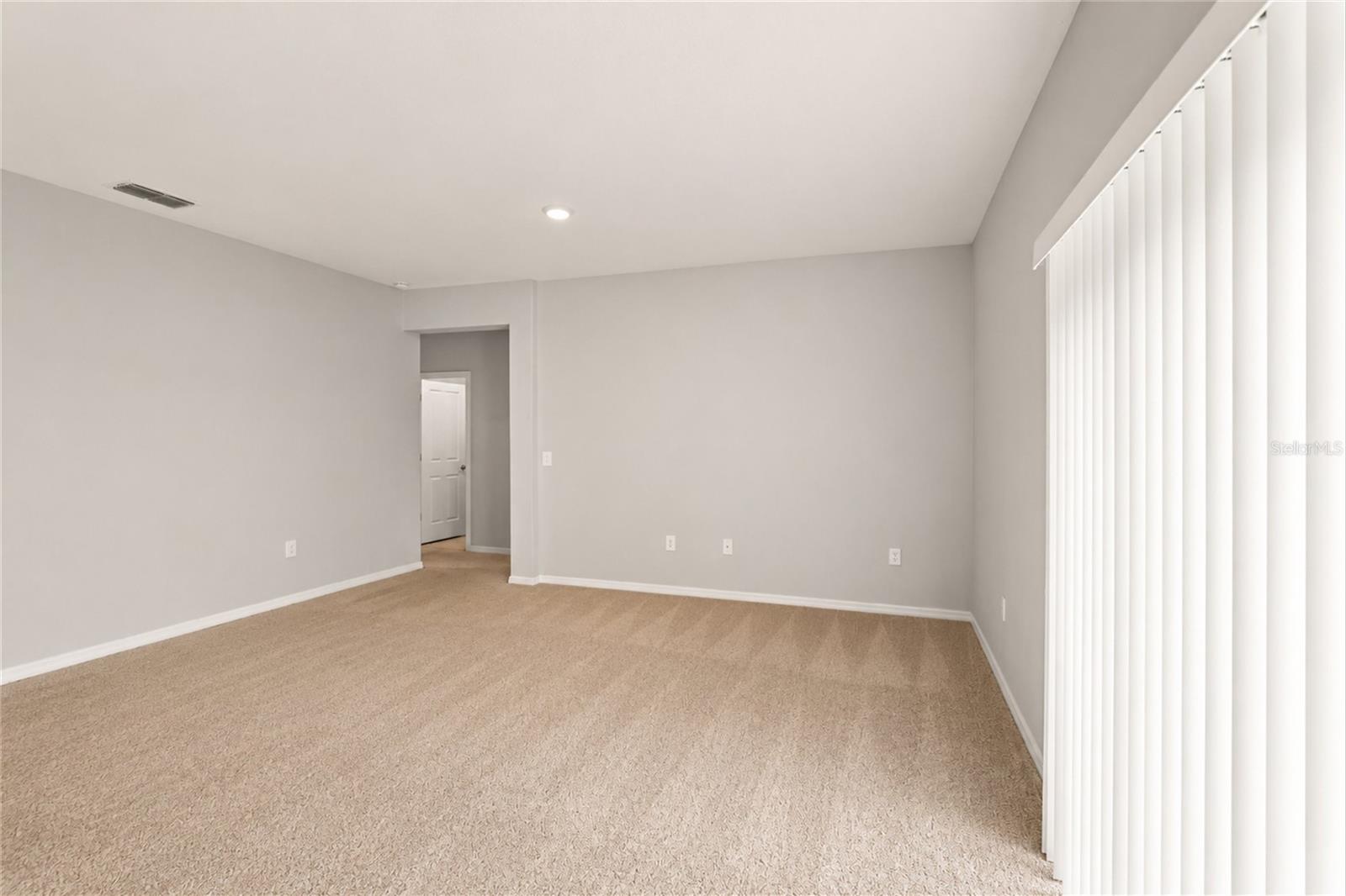 218 CAYUGA ST