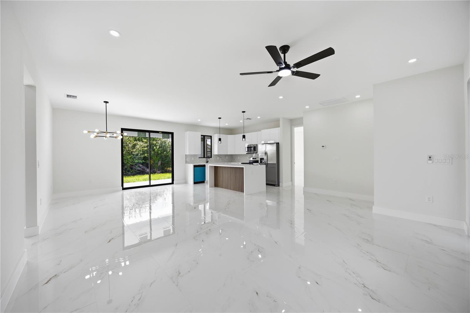 1299 BARTON AVE