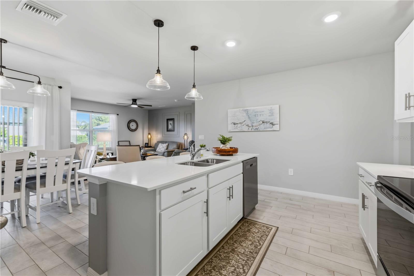 16315 NAVARRO CT