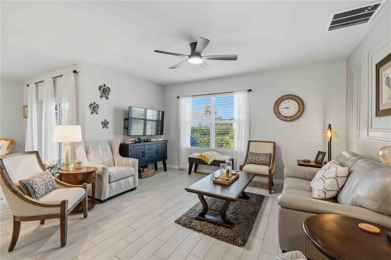 16315 NAVARRO CT