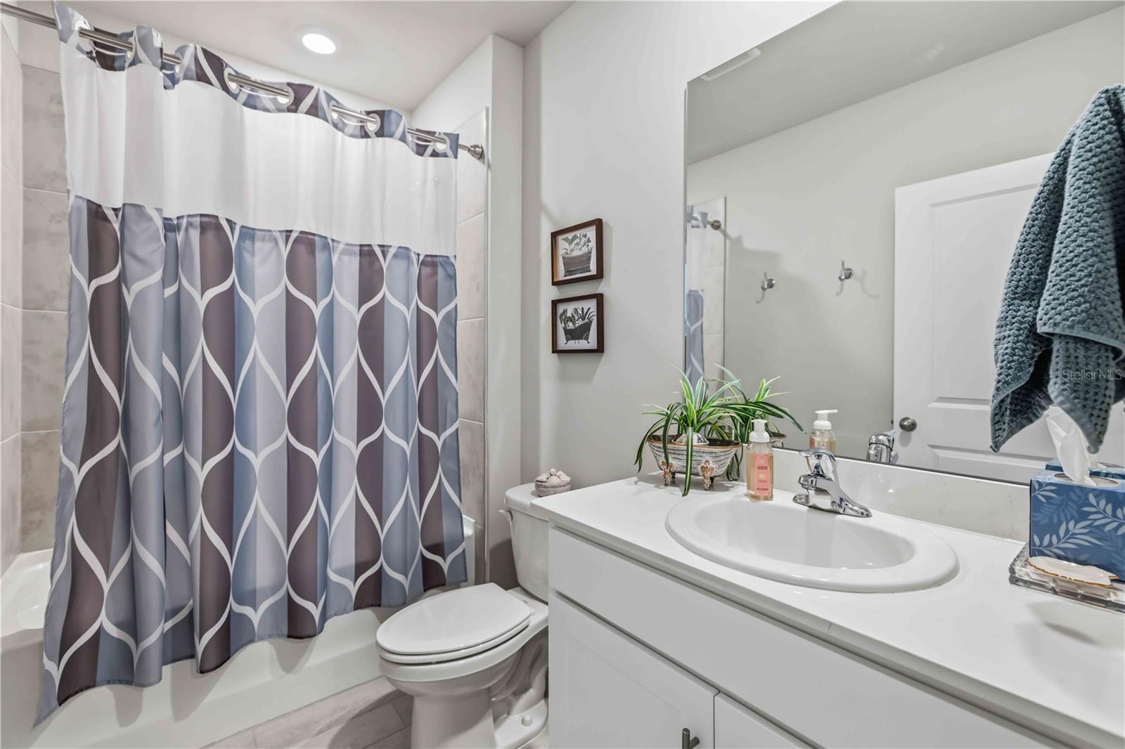 16315 NAVARRO CT