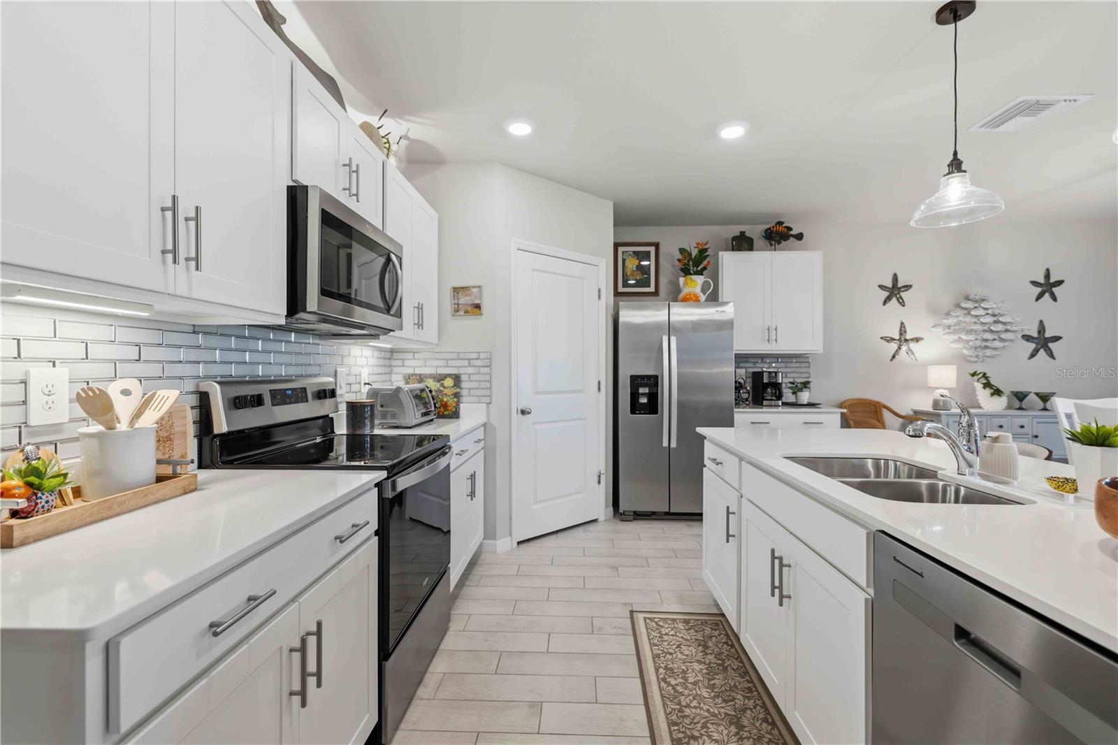 16315 NAVARRO CT