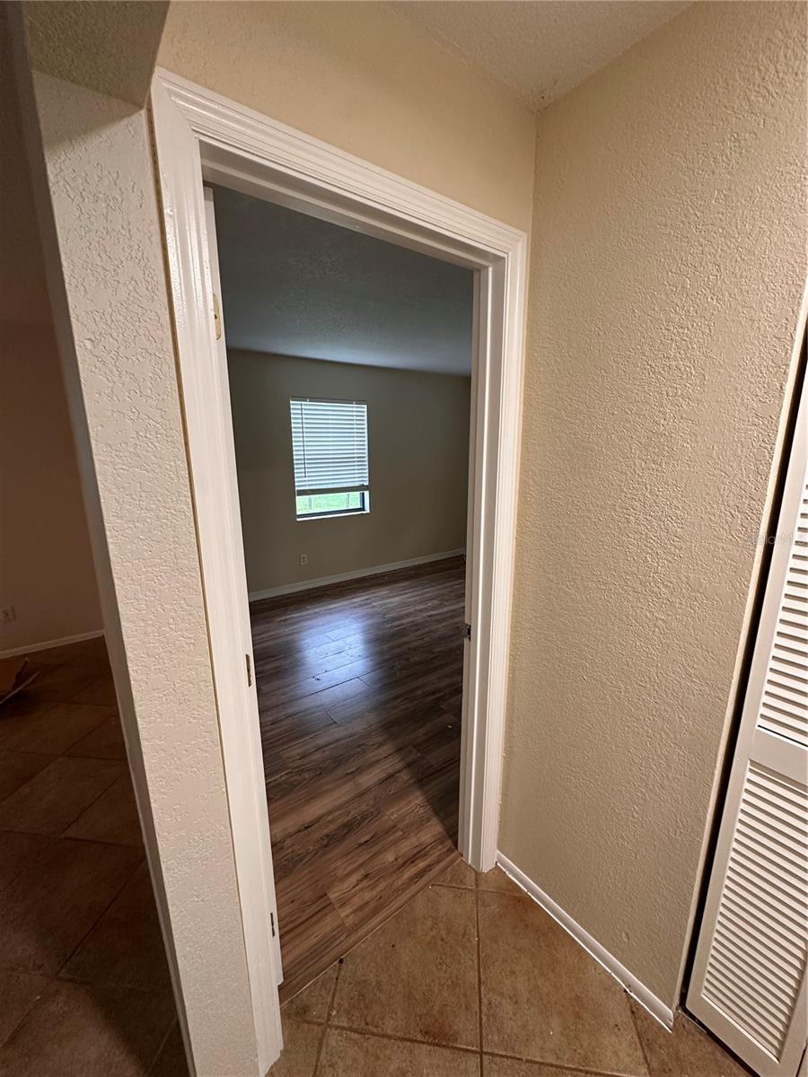 16842 TOLEDO BLADE BLVD