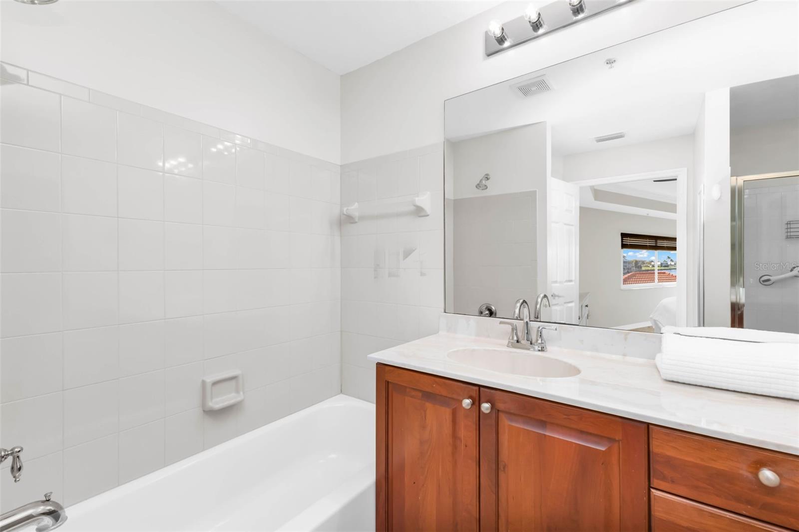 3322 PURPLE MARTIN DR #125