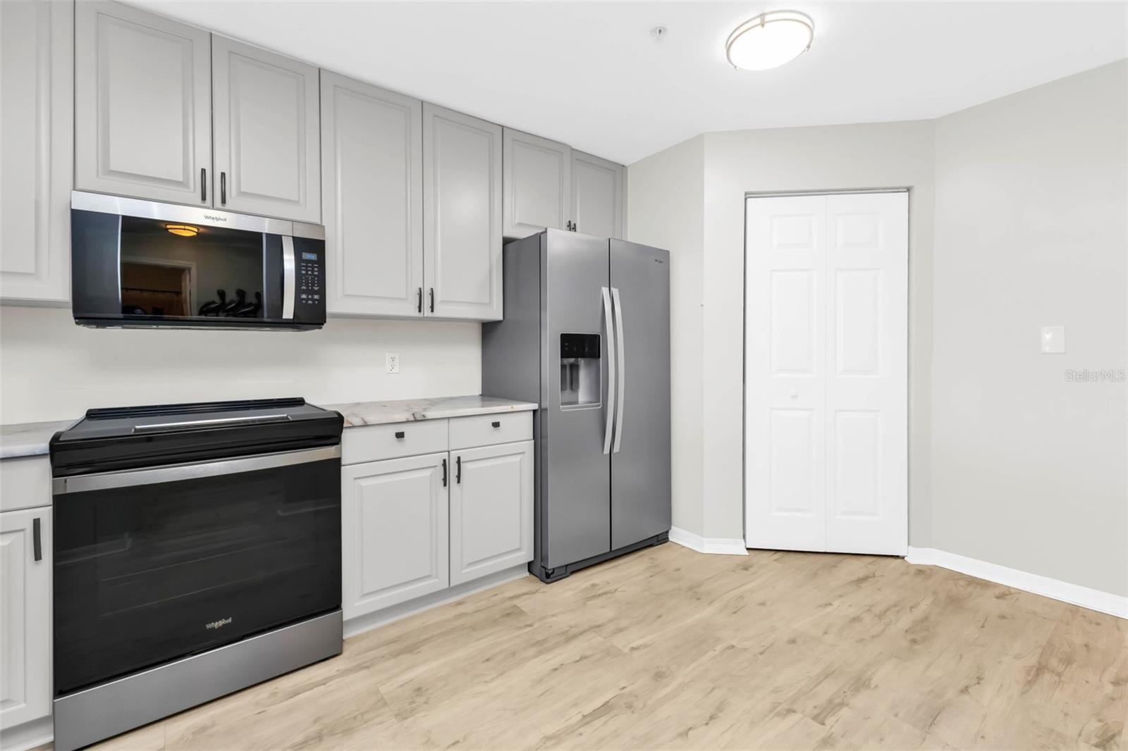 3322 PURPLE MARTIN DR #125