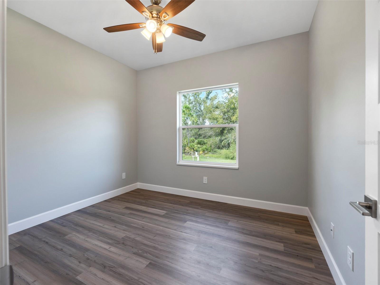 3215 DOUGLAS RD
