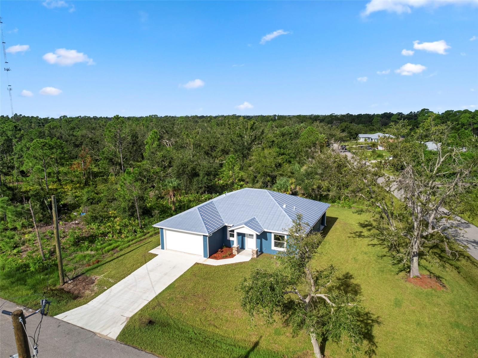 3215 DOUGLAS RD
