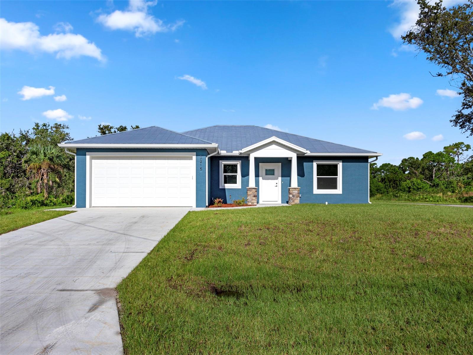 3215 DOUGLAS RD