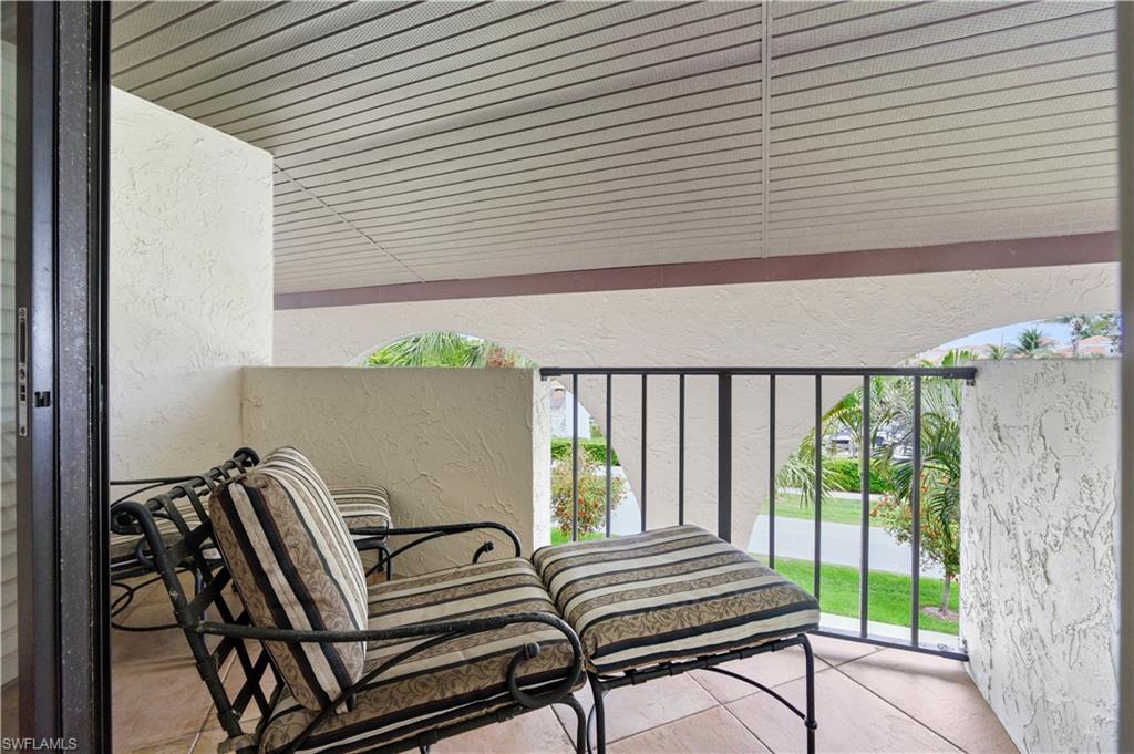 1400 Blue Point AVE 206