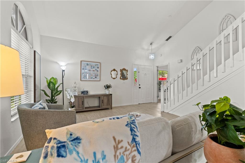 940 Augusta BLVD D939