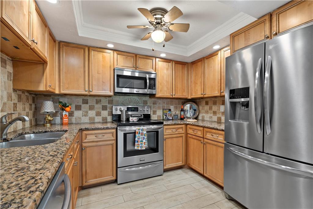 940 Augusta BLVD D939