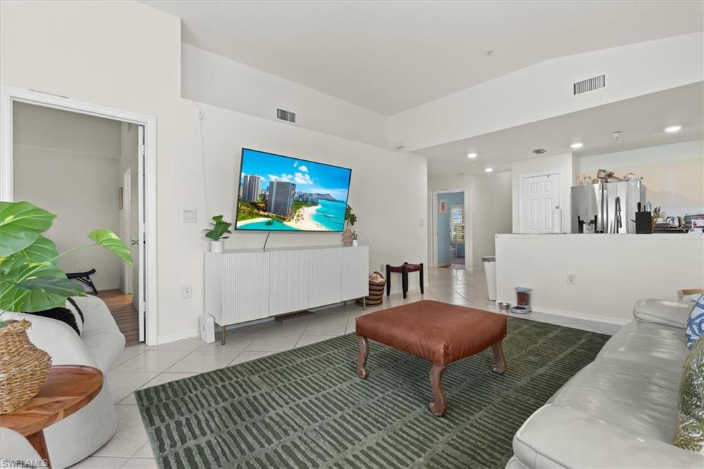 4420 Botanical Place CIR 402
