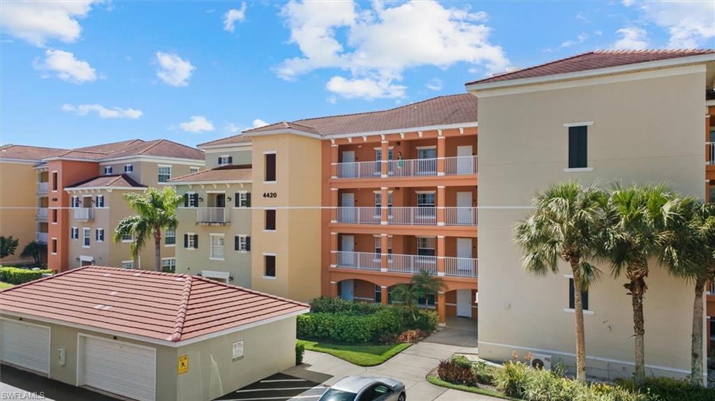4420 Botanical Place CIR 402