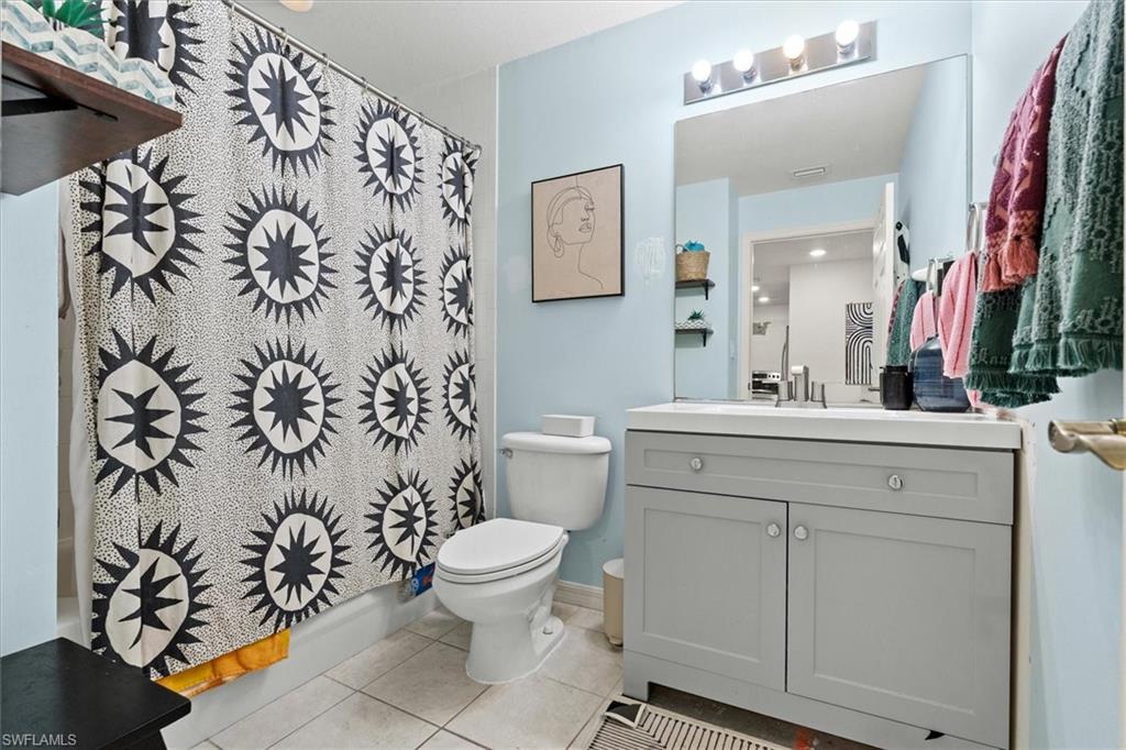 4420 Botanical Place CIR 402