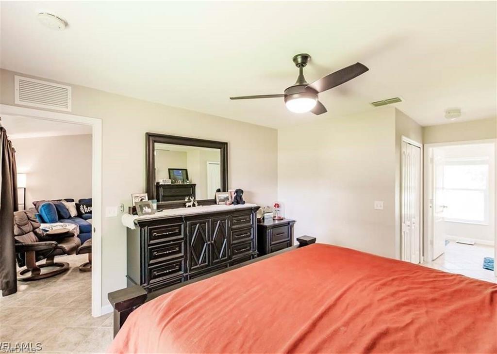 122 Teakwood DR