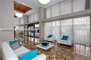 6061 Collins Ave # 14C