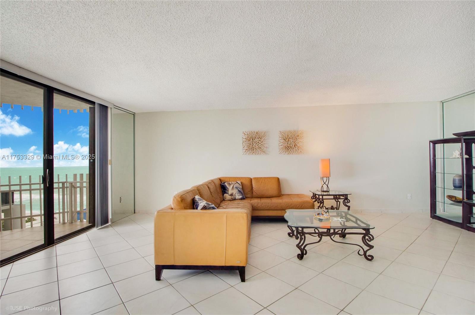 6061 Collins Ave # 14C