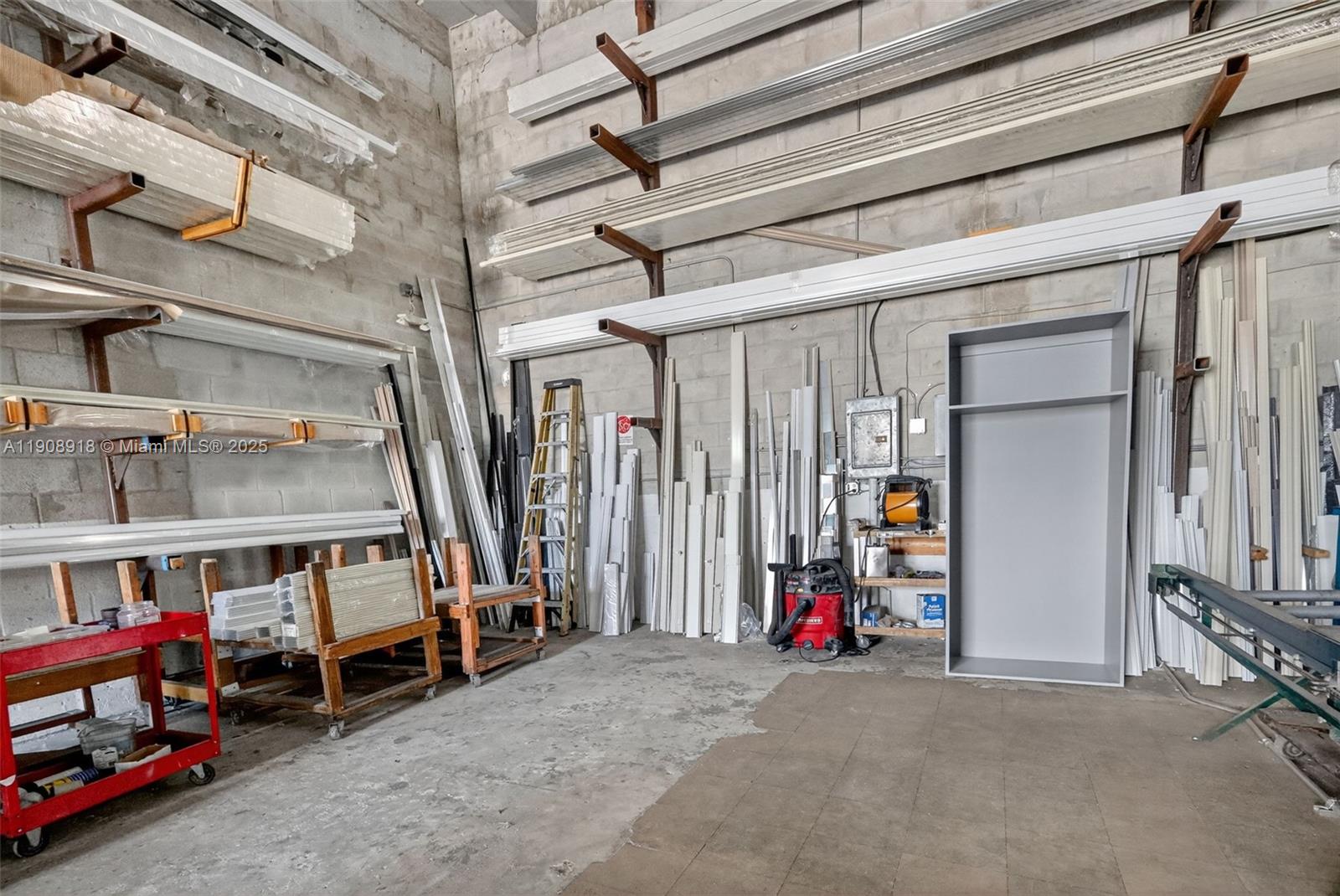 7760 W 20th Ave # 21