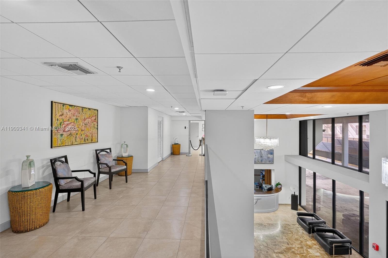 6061 Collins Ave # 7B