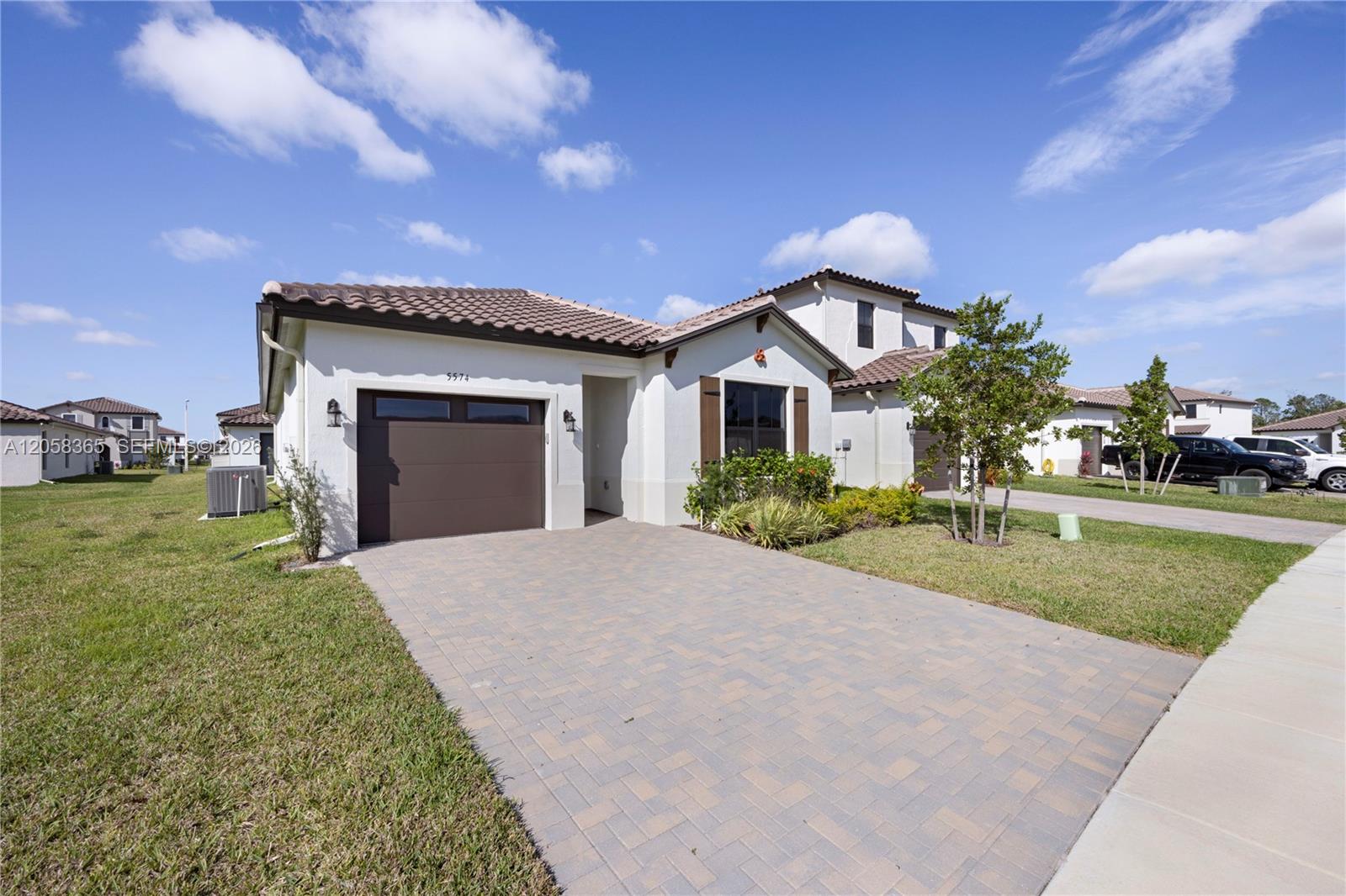 5574 Cassidy lane