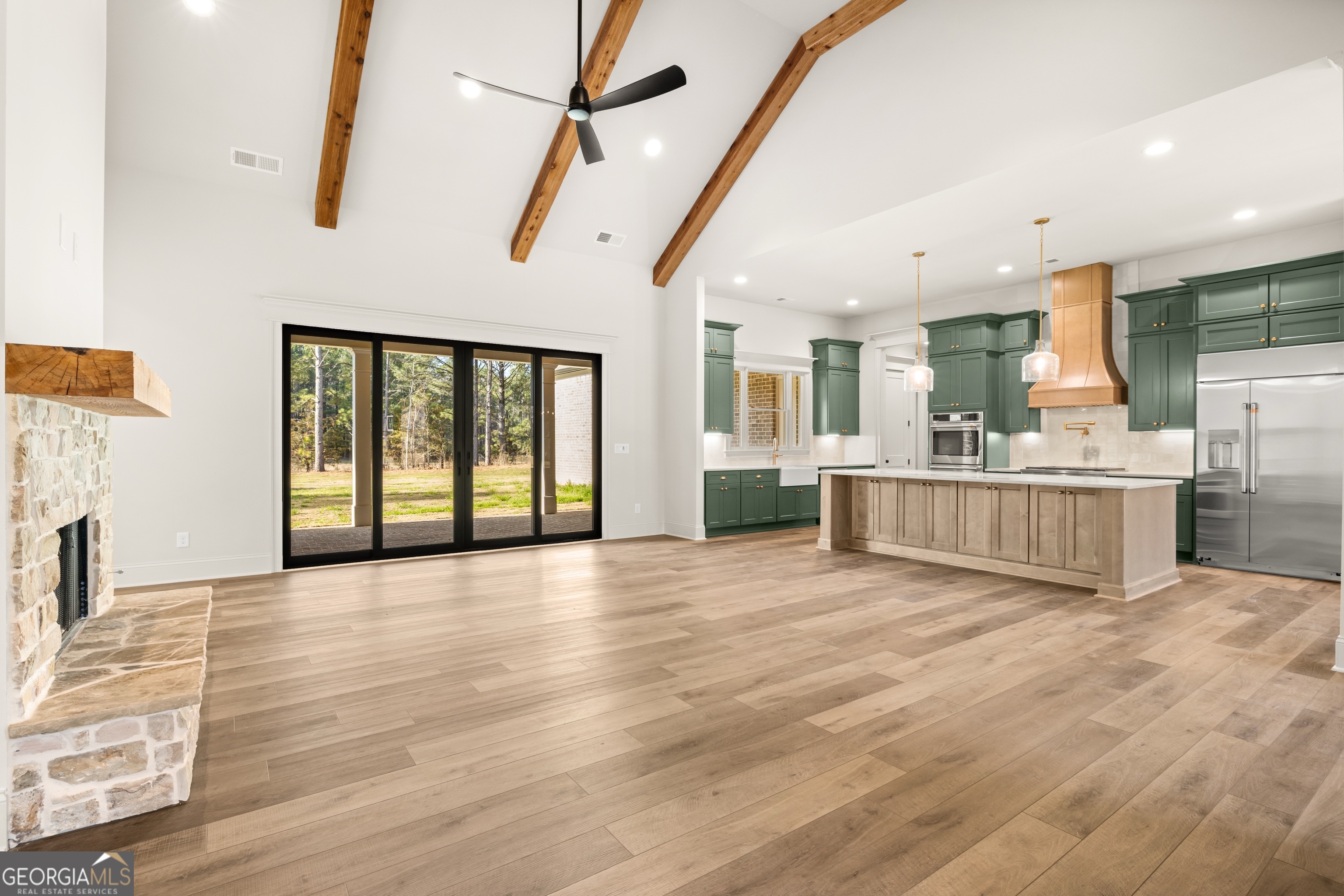 172 Iroquois Court