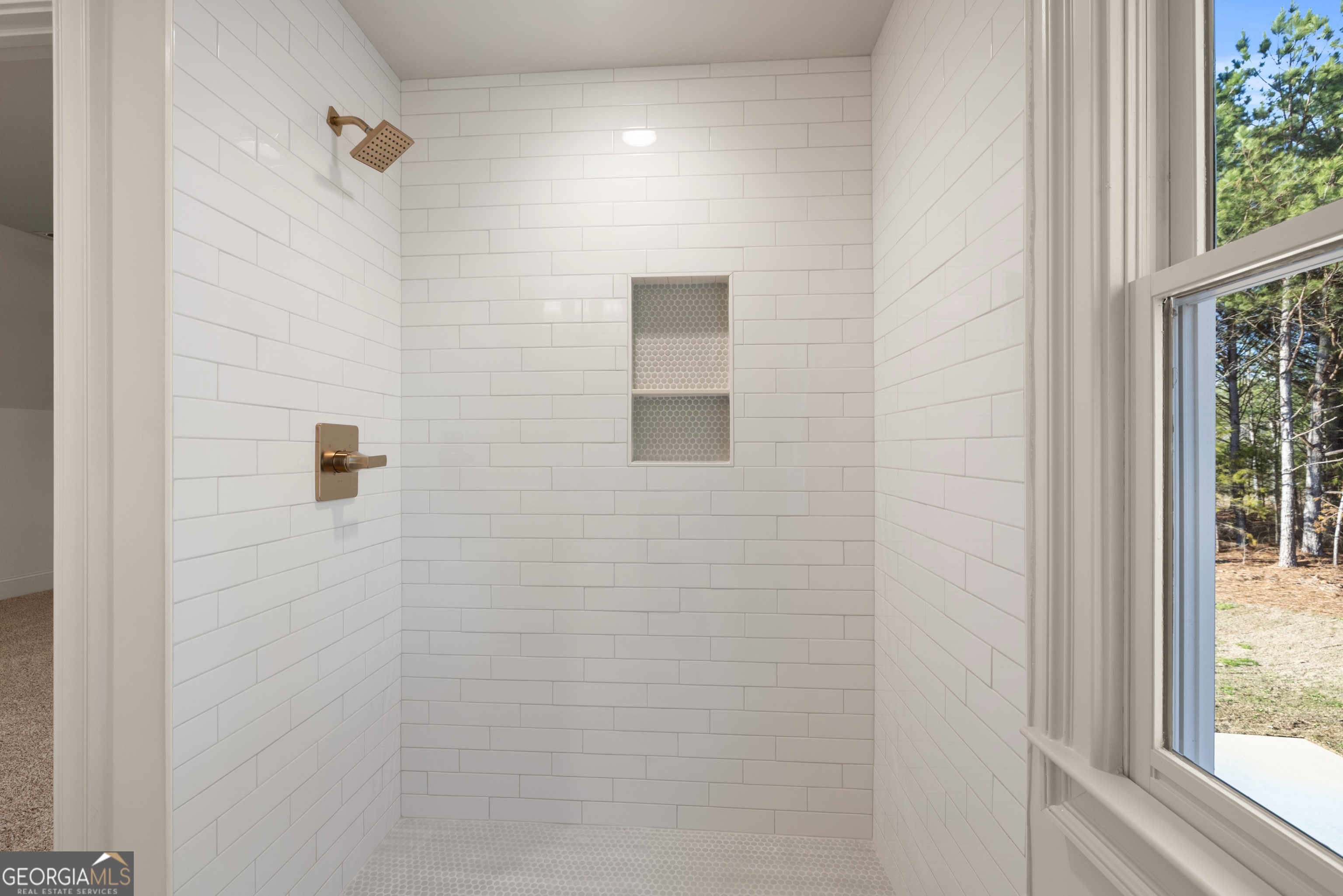 172 Iroquois Court