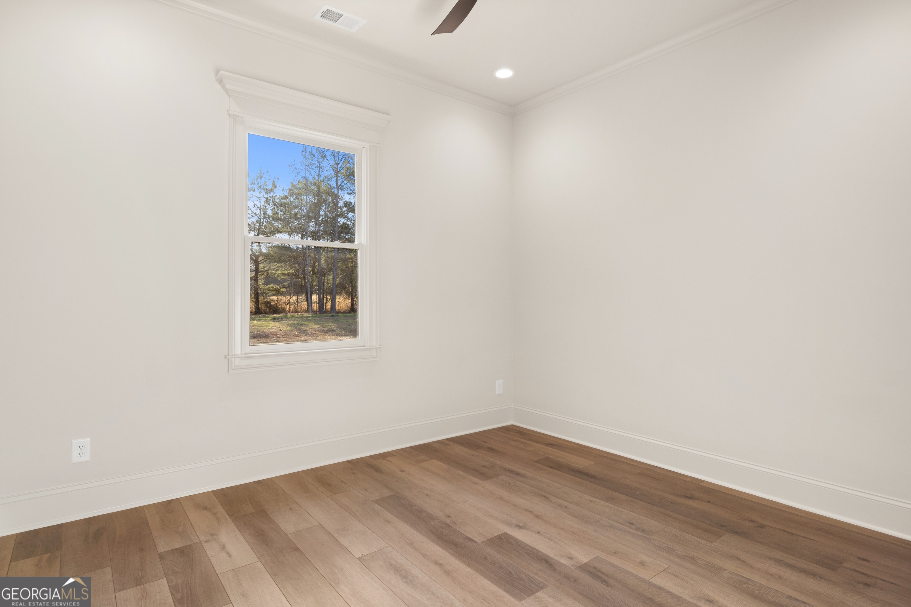 172 Iroquois Court