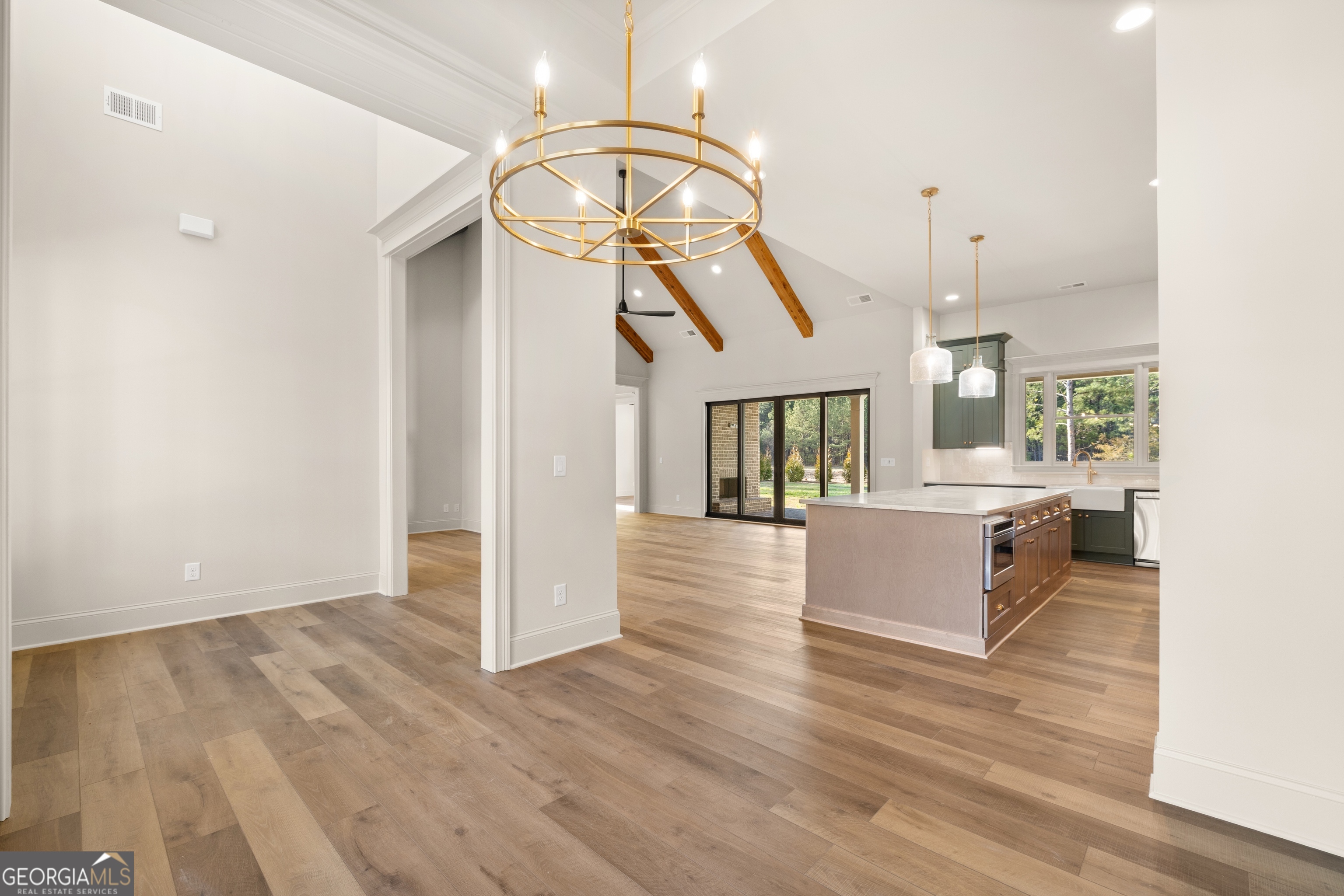 172 Iroquois Court