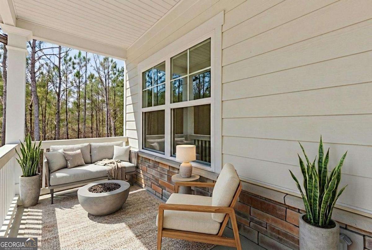 457 Principal Meridian Drive