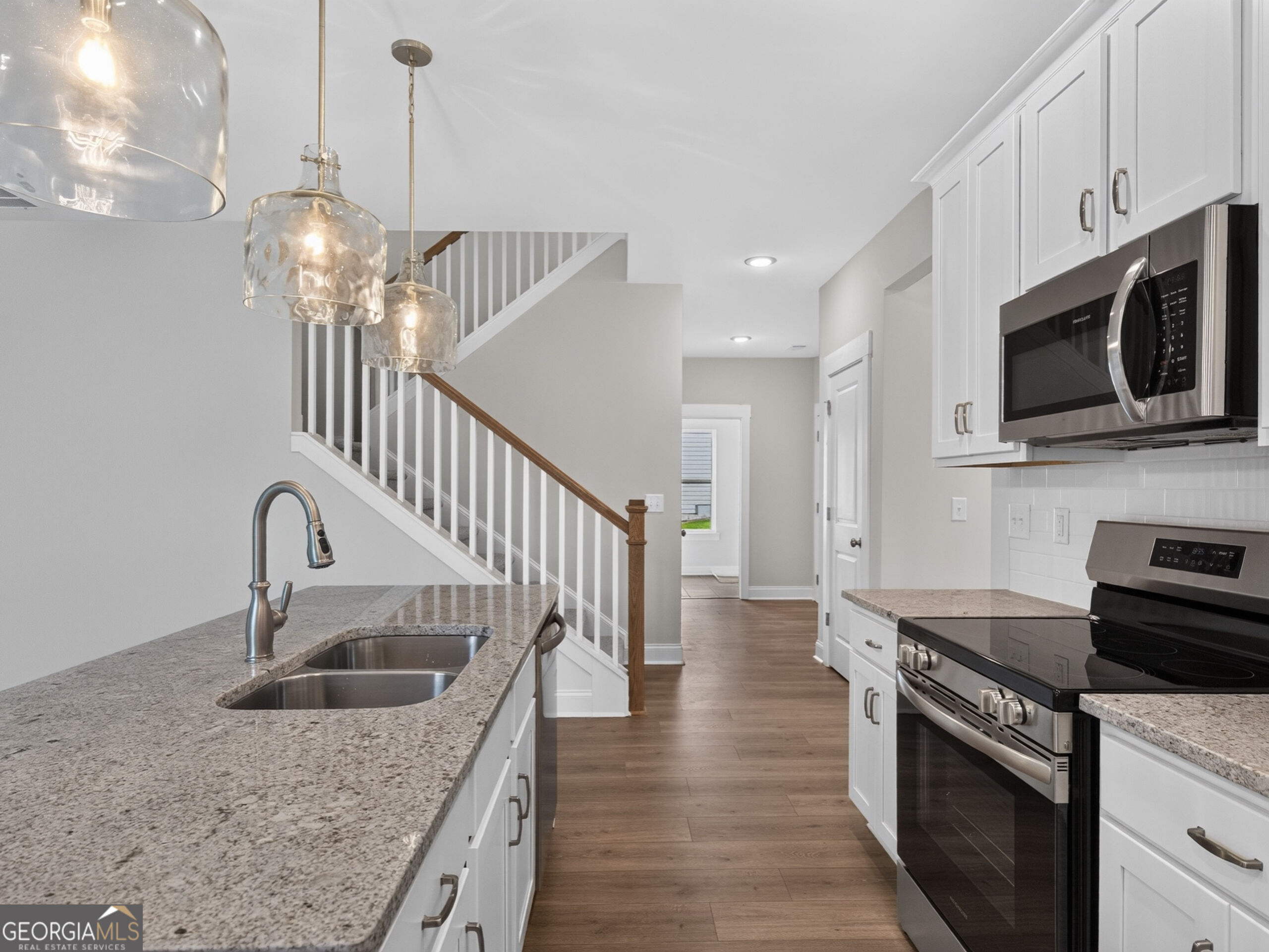 497 Principal Meridian Drive