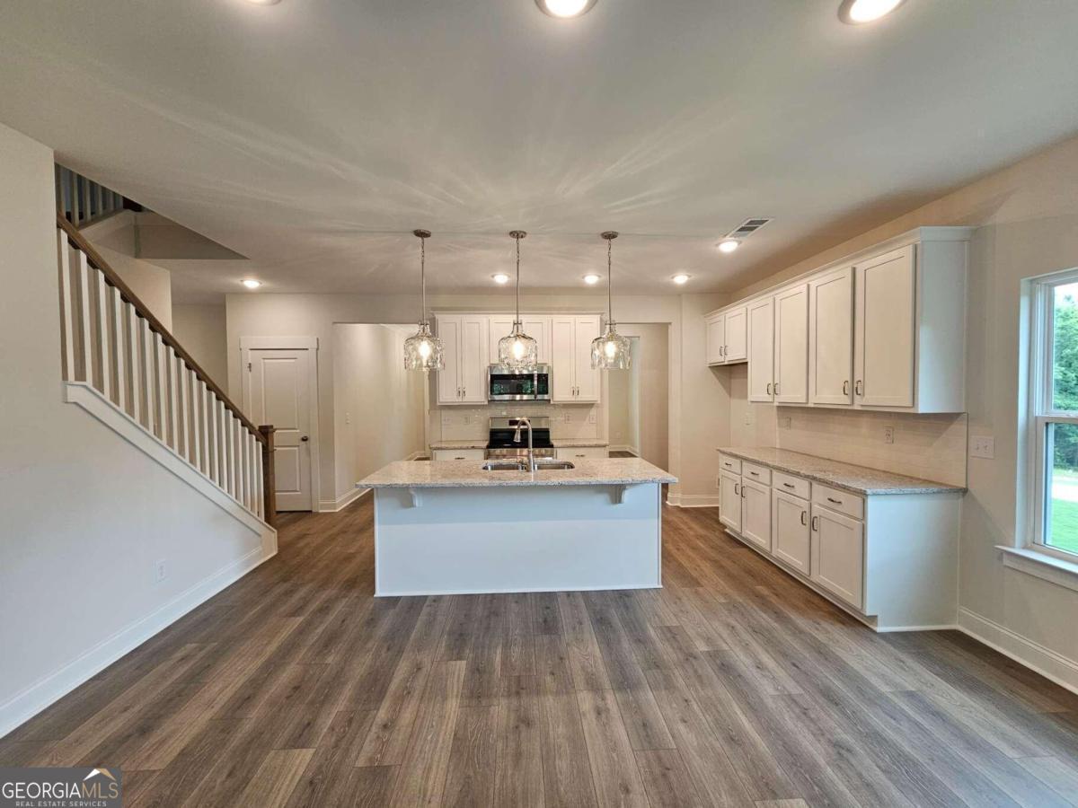 497 Principal Meridian Drive