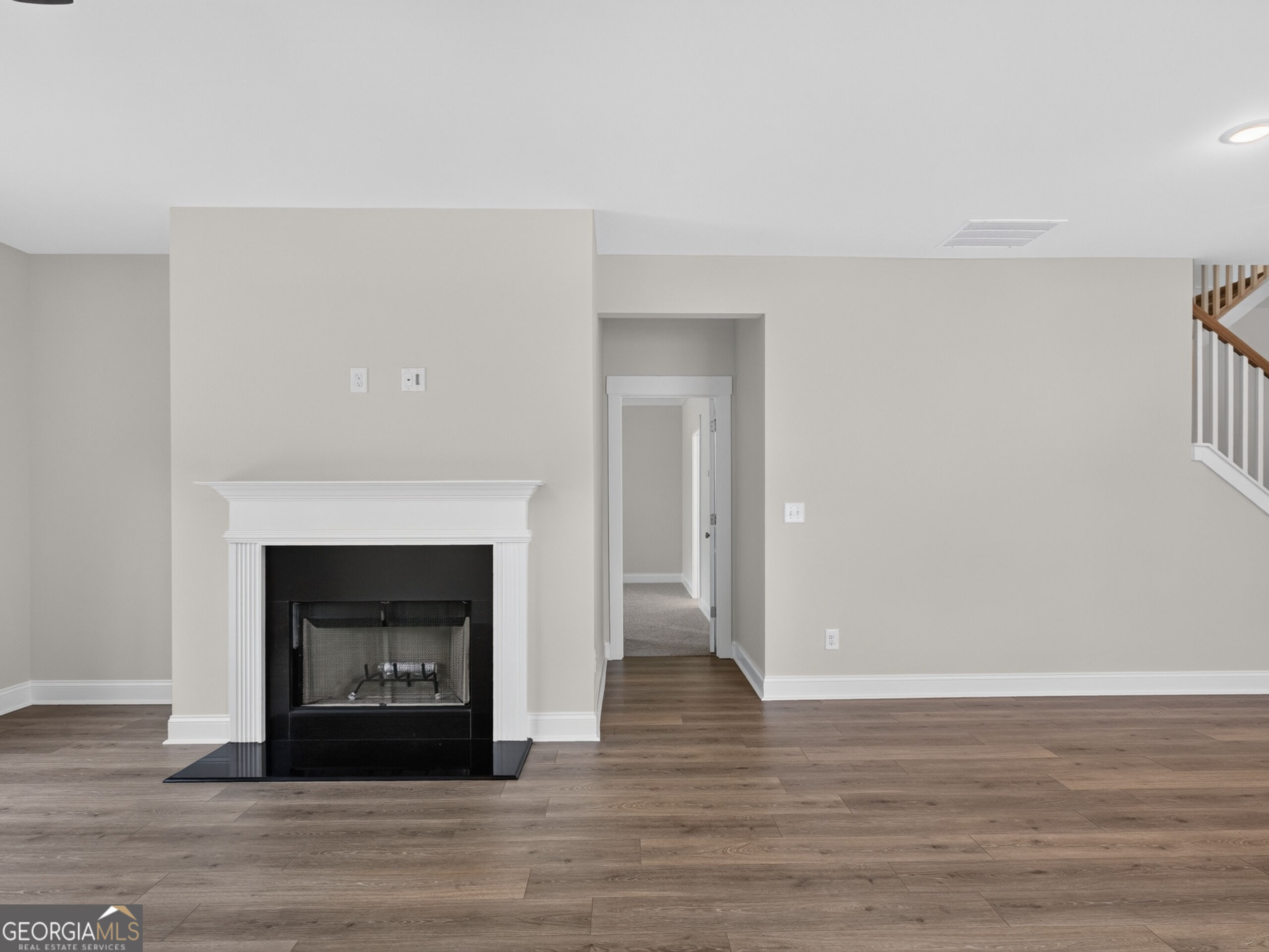 497 Principal Meridian Drive