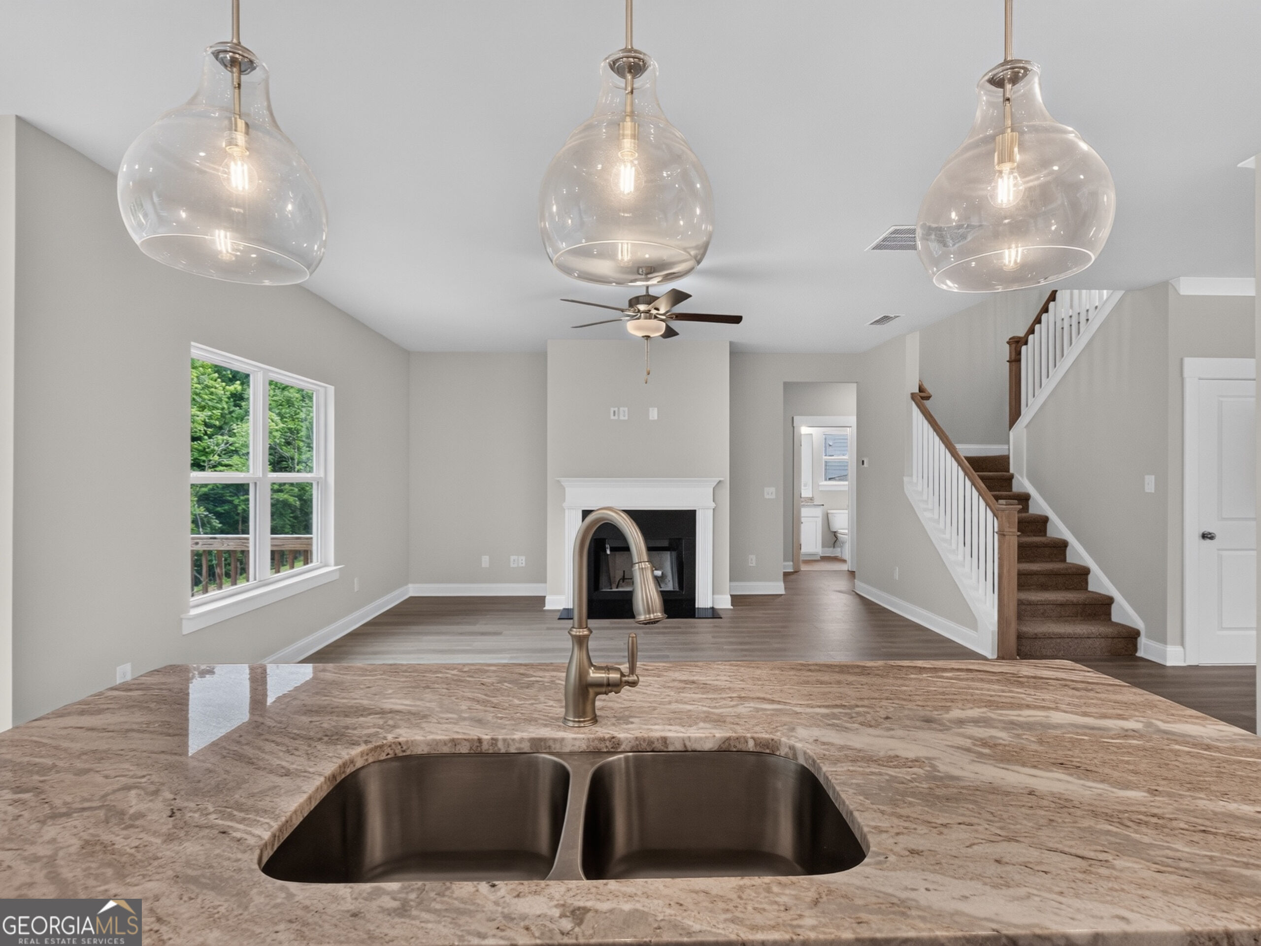 517 Principal Meridian Drive # 22
