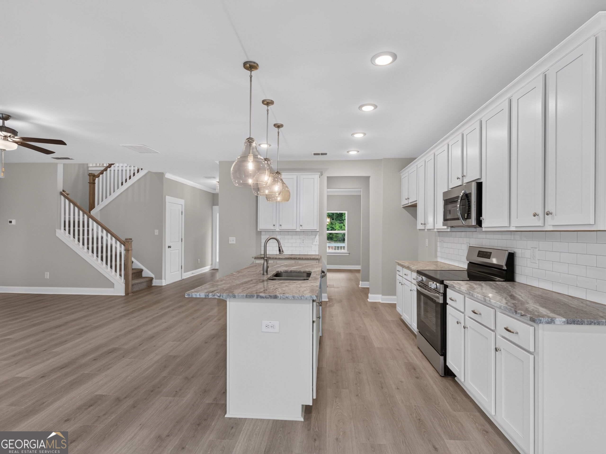 517 Principal Meridian Drive # 22