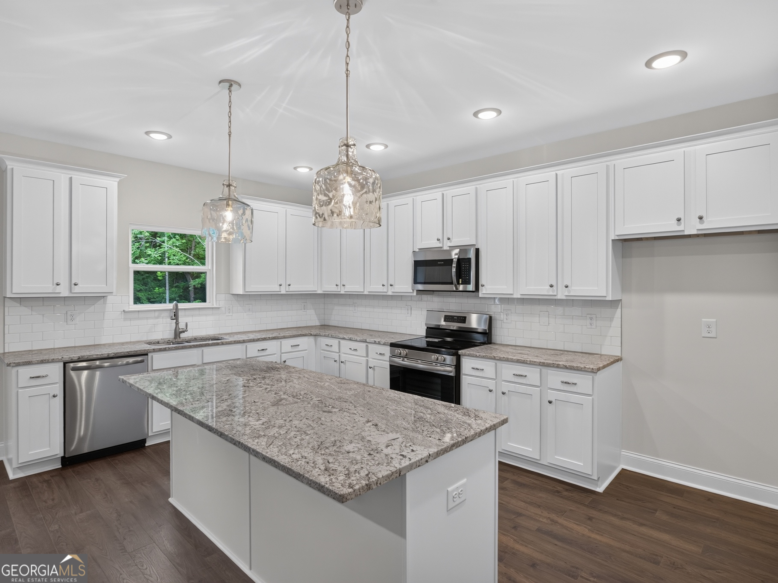 537 Principal Meridian Drive
