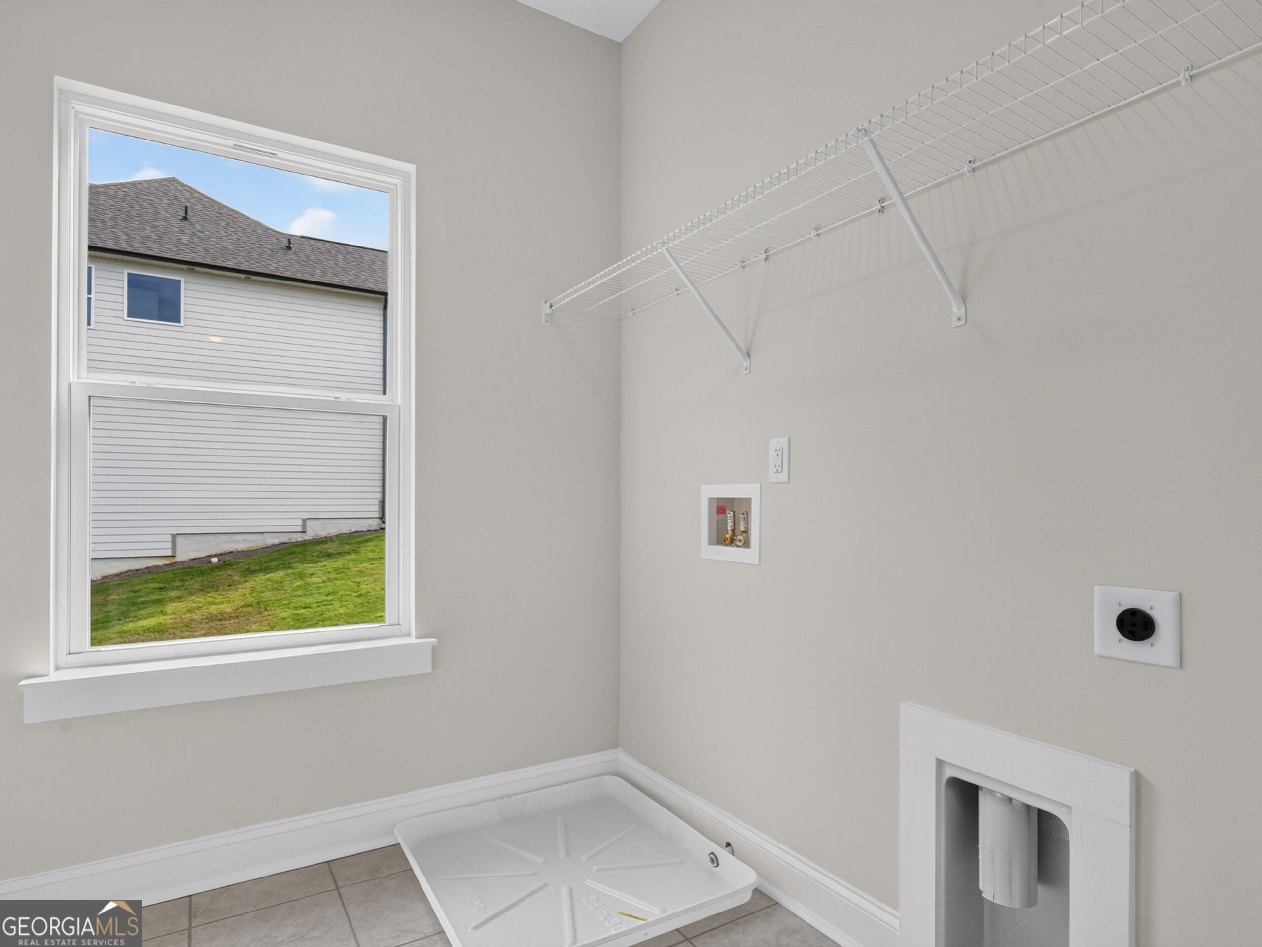 37 Radian Way
