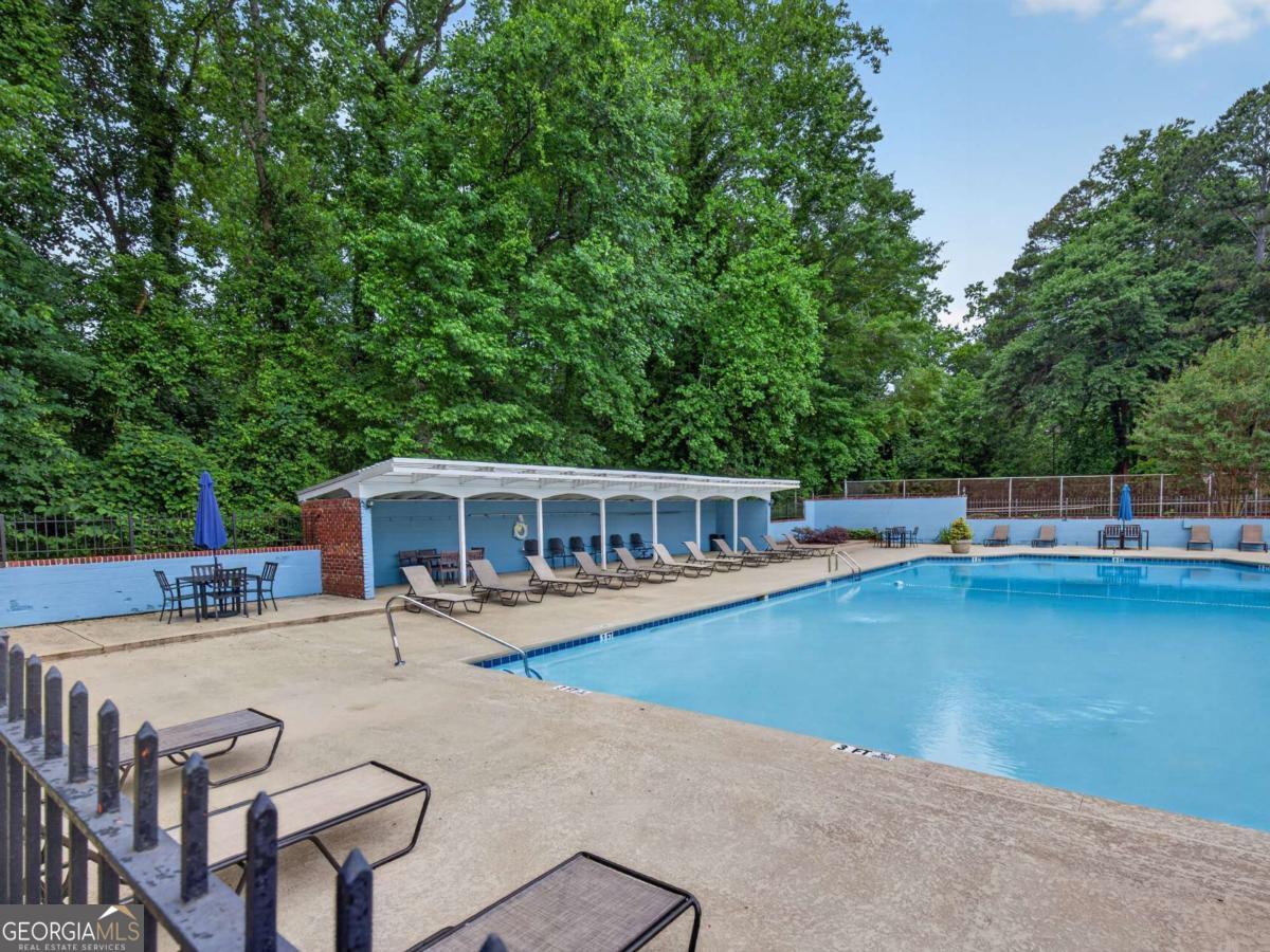 3091 Colonial Way # H4
