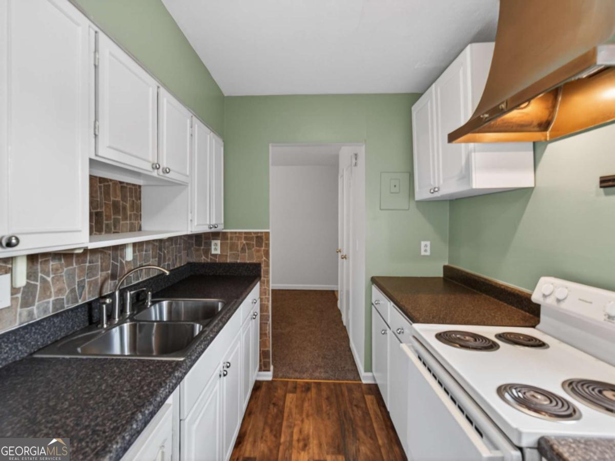 3091 Colonial Way # H4