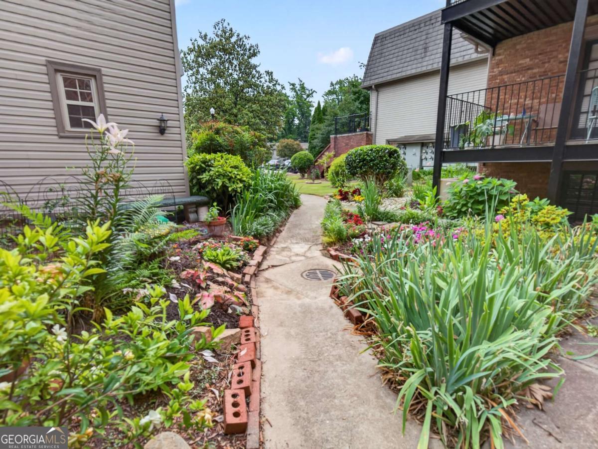 3091 Colonial Way # H4