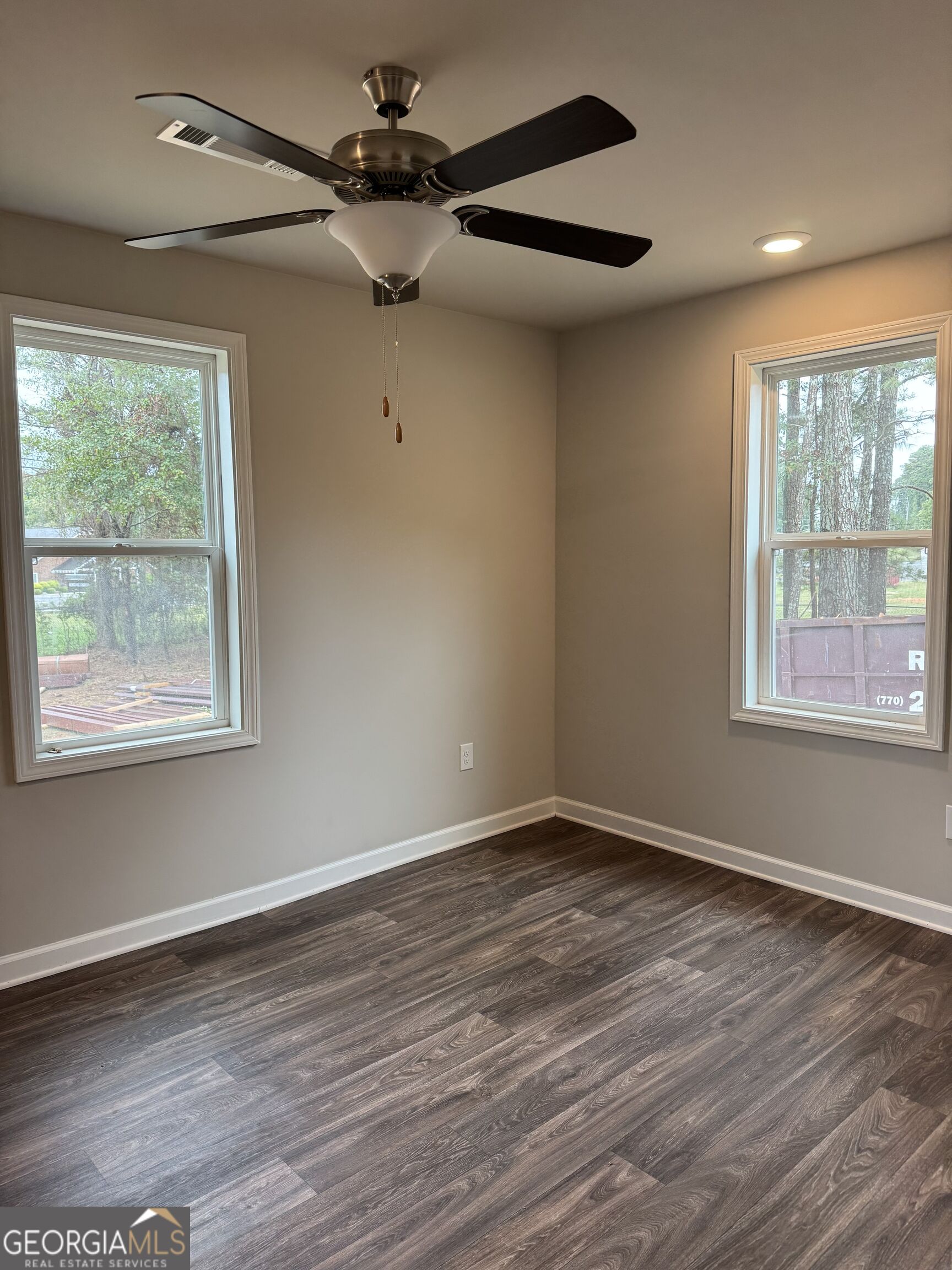 1615 Highway 138
