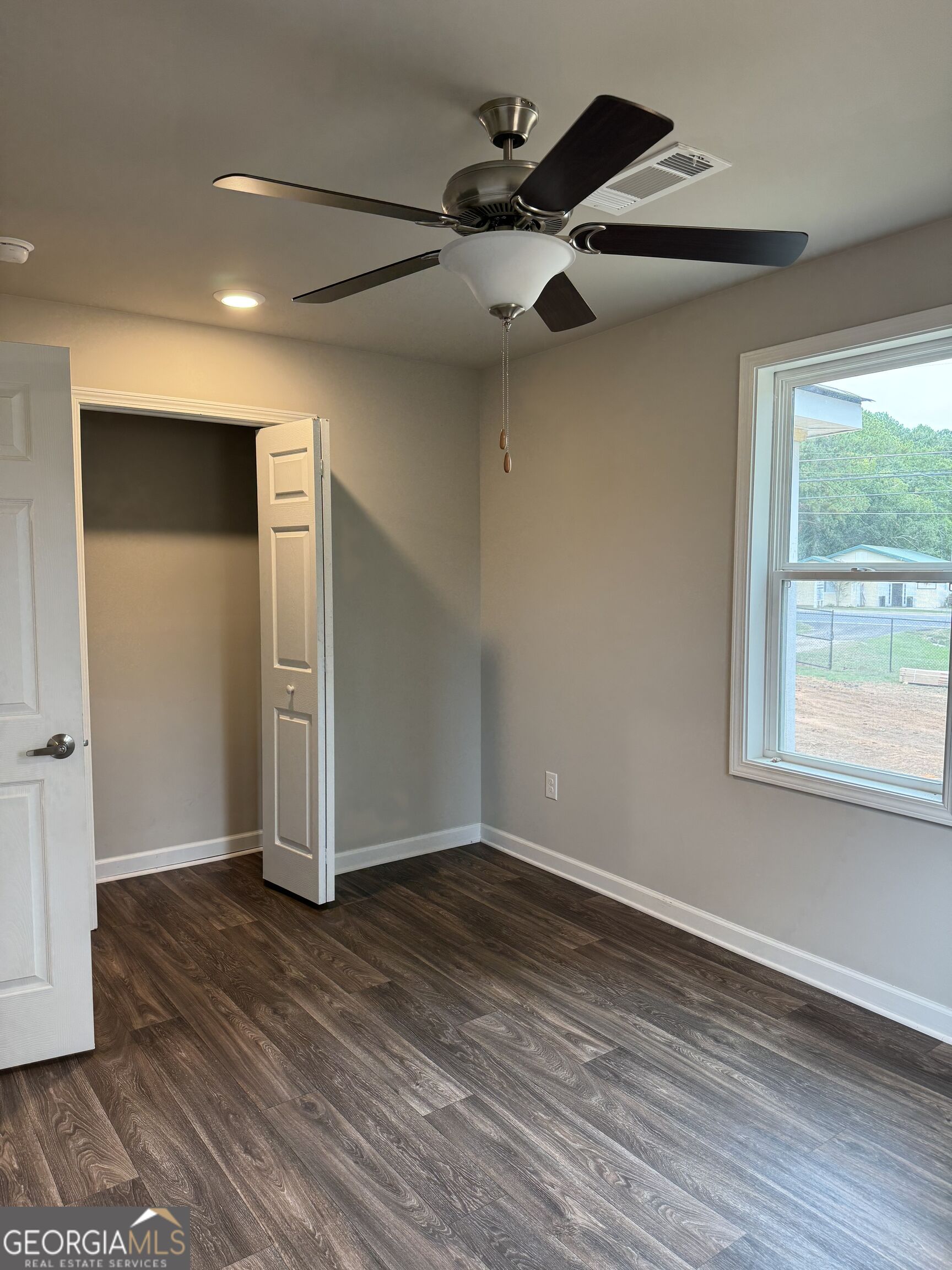 1615 Highway 138