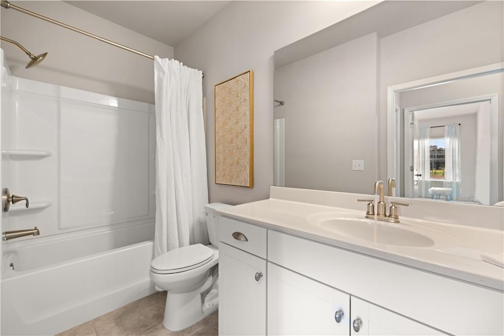 3913 Shelleydale Drive