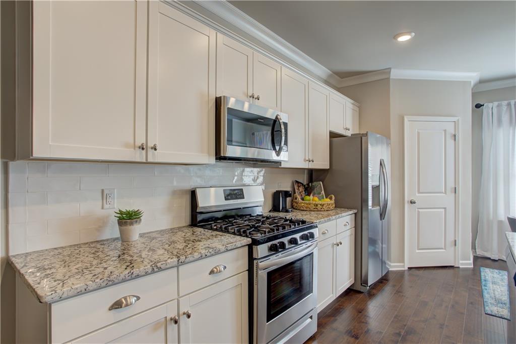 3911 Shelleydale Drive