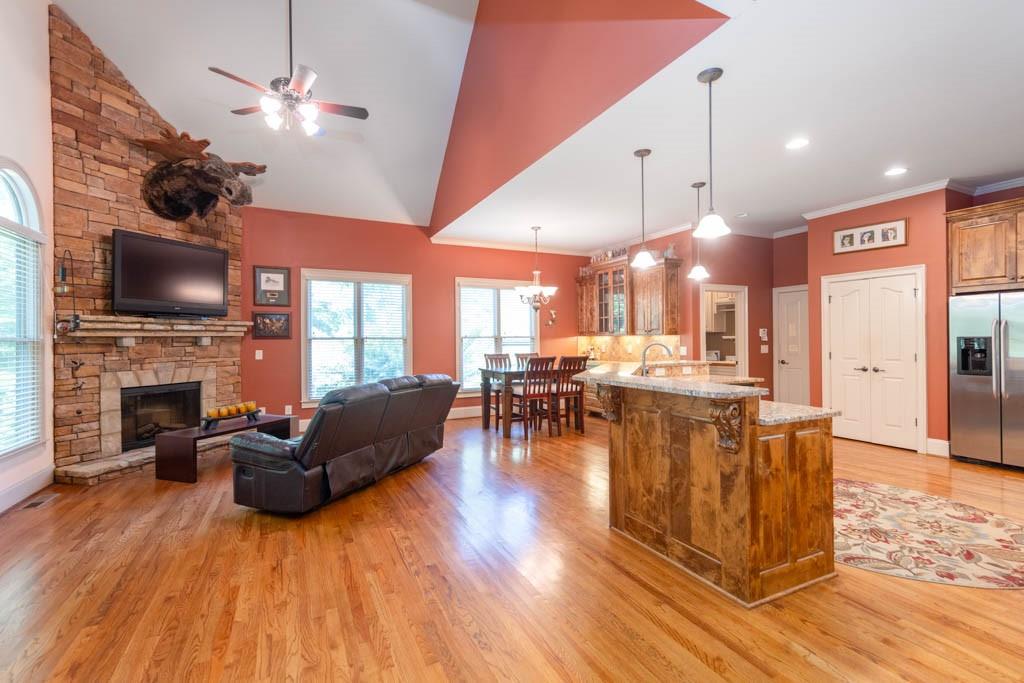 4726 Quailwood Drive